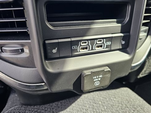 Used 2022 RAM 2500 Laramie image 22