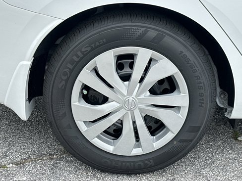 New 2025 Nissan Versa S w/ Trunk Package image 17