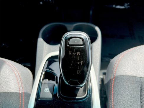 Used 2020 Chevrolet Bolt LT image 14