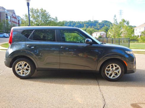 Used 2021 Kia Soul S image 10