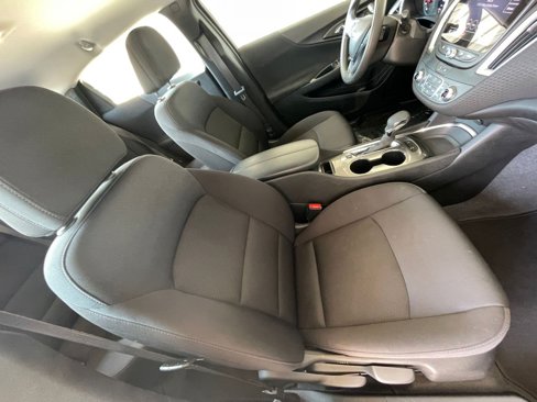 Used 2024 Chevrolet Malibu LT image 33