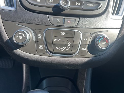 Used 2024 Chevrolet Malibu RS image 27