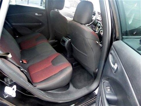 Used 2015 Dodge Dart SXT image 18