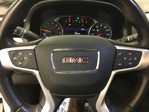 Used 2021 GMC Acadia SLT w/ Premium Package image 27