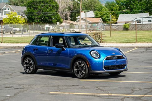 Certified 2025 MINI Cooper S image 3