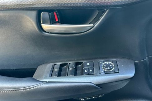 Used 2016 Lexus NX 300h AWD image 11