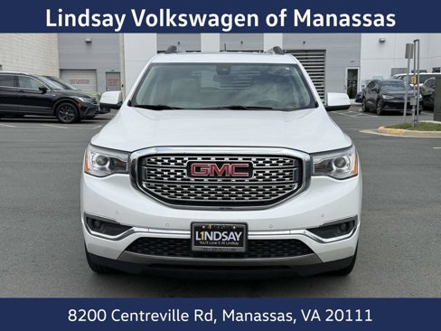 Used 2017 GMC Acadia Denali image 6