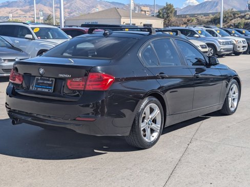 Used 2013 BMW 320i Sedan image 3