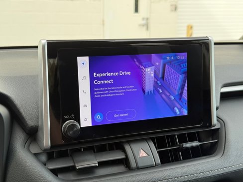 Used 2023 Toyota RAV4 XLE image 23
