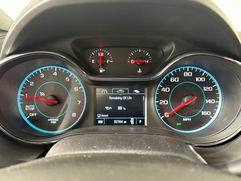 Used 2017 Chevrolet Cruze LT w/ Convenience Package image 16