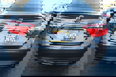 Used 2016 Toyota Camry SE image 13