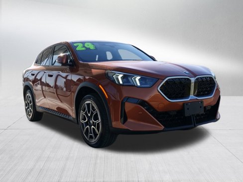 Used 2024 BMW X2 xDrive28i w/ Premium Package image 8