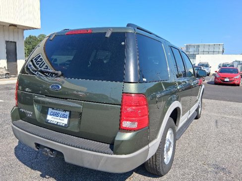 Used 2002 Ford Explorer XLT image 9