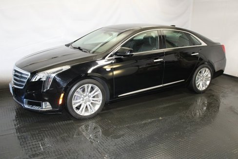 Used 2019 Cadillac XTS Luxury image 2