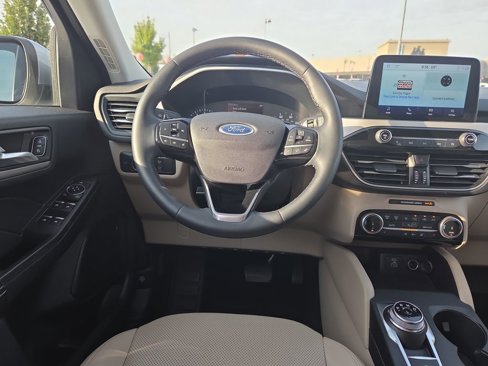 Used 2022 Ford Escape SEL image 20