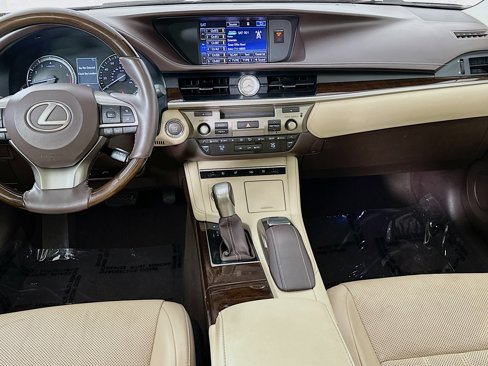 Used 2016 Lexus ES 350 image 27