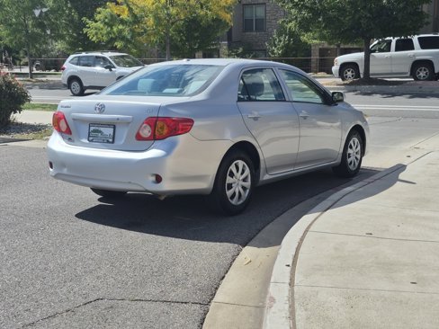Used 2010 Toyota Corolla LE image 7