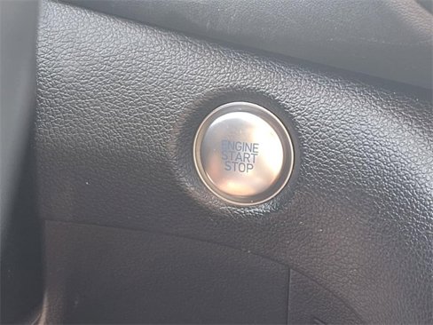 Used 2023 Hyundai Santa Fe SEL image 16