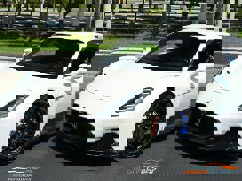 Used 2022 Maserati MC20 Coupe image 11
