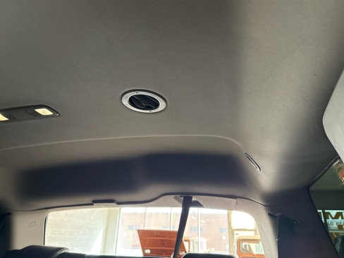 Used 2018 Chevrolet Tahoe LT image 40