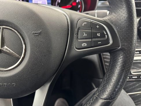 Used 2019 Mercedes-Benz GLC 300 image 23