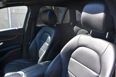 Used 2021 Mercedes-Benz GLC 300 4MATIC w/ AMG Line image 10