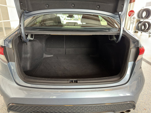 Used 2020 Toyota Corolla SE image 29