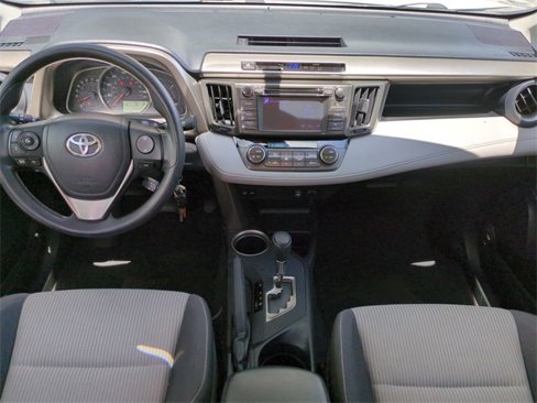 Used 2013 Toyota RAV4 XLE image 16