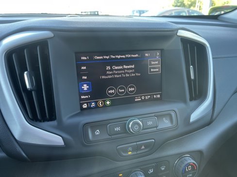 Used 2023 GMC Terrain SLE w/ Driver Convenience Package image 22