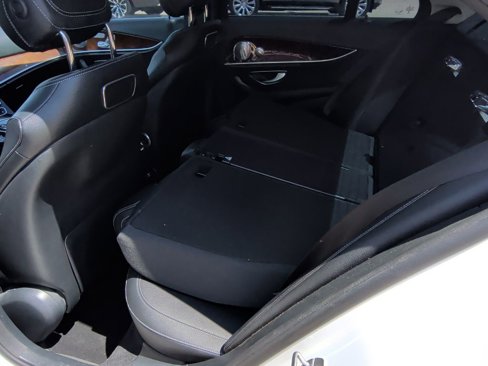 Used 2018 Mercedes-Benz E 300 image 40