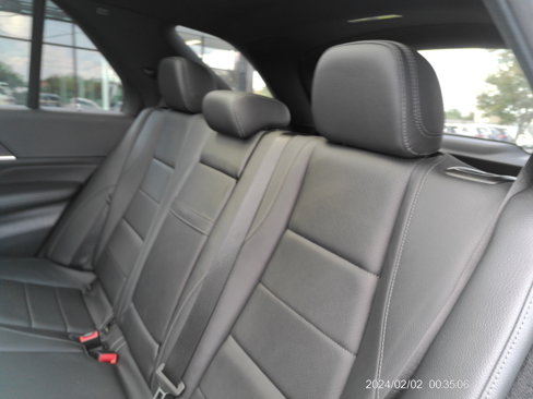 Certified 2022 Mercedes-Benz GLE 350 w/ Premium Package image 18