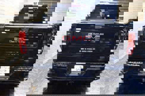 Used 2022 GMC Sierra 1500 Elevation image 4