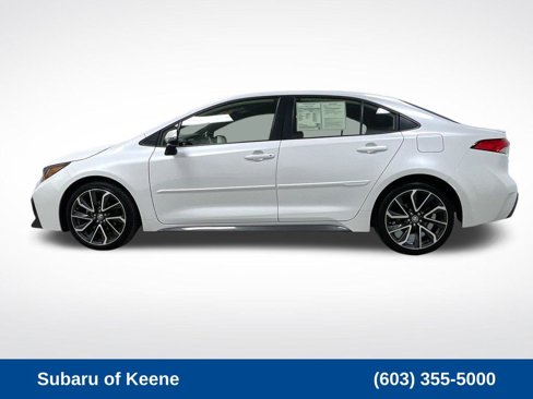 Used 2022 Toyota Corolla SE image 2