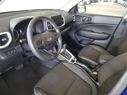 Used 2022 Hyundai Venue Limited image 12