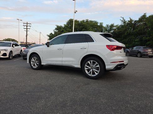 Used 2022 Audi Q3 2.0T Premium Plus image 10