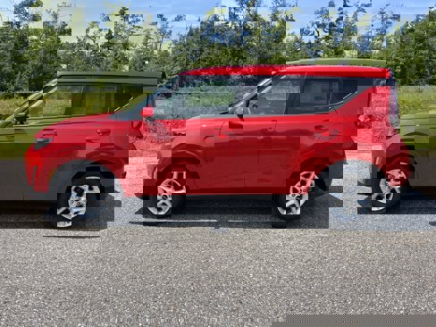 New 2025 Kia Soul S image 8