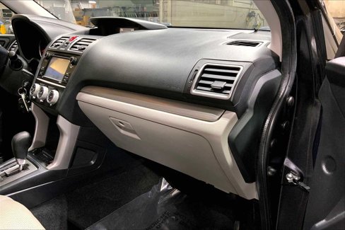 Used 2017 Subaru Forester 2.5i w/ Alloy Wheel Package image 18