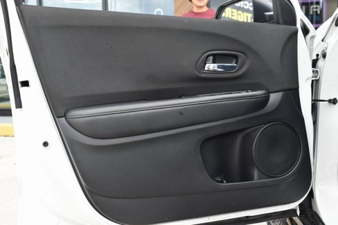 Used 2022 Honda HR-V Sport image 13