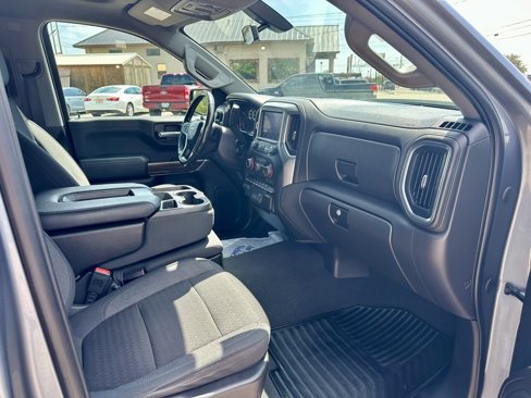 Used 2021 Chevrolet Silverado 1500 LT w/ Texas Edition Plus image 13