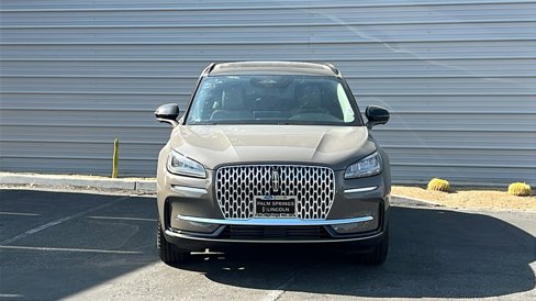 New 2025 Lincoln Corsair FWD w/ Equipment Group 101A image 2