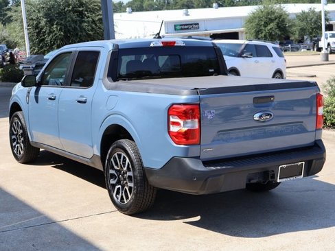 Used 2024 Ford Maverick Lariat image 6