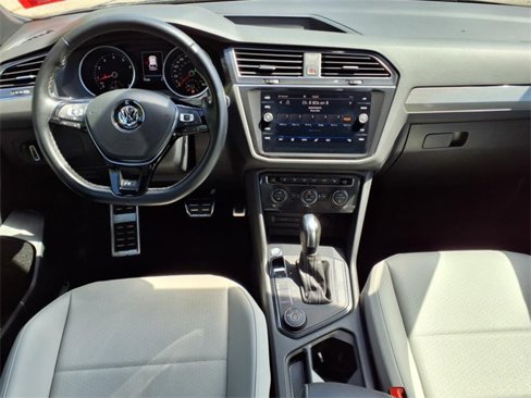 Used 2021 Volkswagen Tiguan S image 11