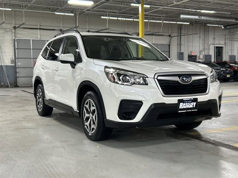 Used 2019 Subaru Forester Premium w/ All-Weather Package image 1