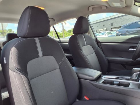 Certified 2021 Nissan Sentra SV image 17