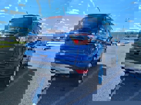 Used 2018 Ford Escape SEL image 3