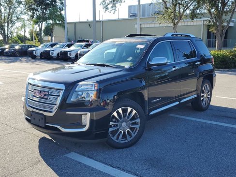 Used 2017 GMC Terrain Denali image 1