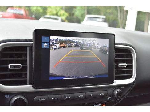 New 2025 Hyundai Venue SE image 23
