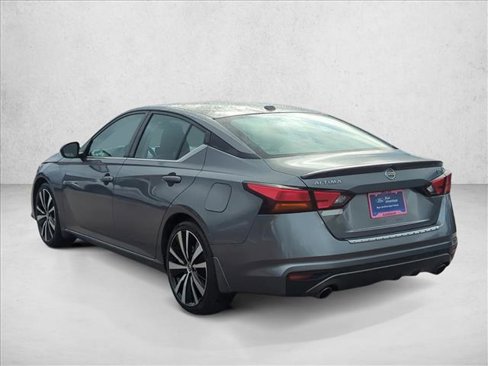 Used 2022 Nissan Altima 2.5 SR image 7