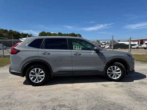 Used 2023 Honda CR-V LX image 8