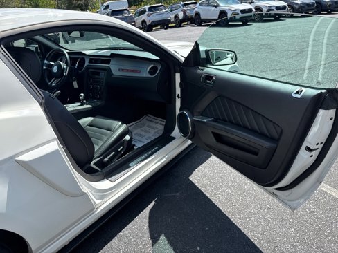Used 2013 Ford Mustang GT Premium w/ Security Pkg image 37